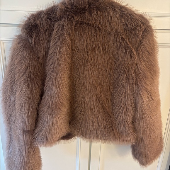 Vici Undeniably Her Faux Fur Jacket in Mocha - Picture 5 of 5